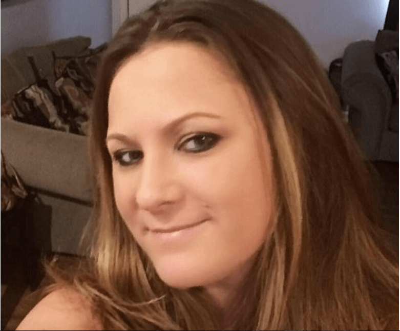 mulher saiu do emprego para amamentar o namorado