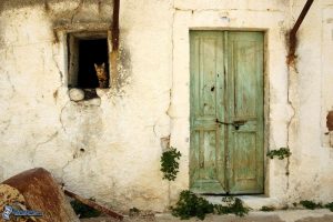 Leia mais sobre o artigo ▷ Sonhar Com Casa Velha – É Mau Presságio?