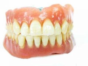 Leia mais sobre o artigo ▷ Sonhar com dentadura【IMPERDÍVEL】