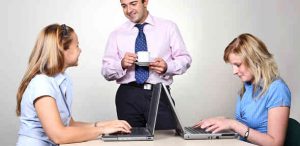 Leia mais sobre o artigo Relacionamento amoroso no trabalho