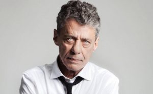 Leia mais sobre o artigo Frases Famosas de Chico Buarque Para Refletir