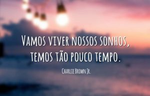 Leia mais sobre o artigo Frases Inesquecíveis do Charlie Brown Jr Que Marcaram Nossas Vidas