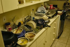 Leia mais sobre o artigo ▷ Sonhar Com Casa Suja é Mau Presságio?