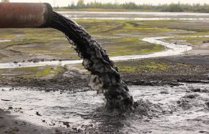 Leia mais sobre o artigo ▷ Sonhar Com Água Suja Corrente – Significados