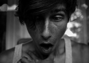 Leia mais sobre o artigo ▷ Sonhar Com Asfixia é Mau Presságio?