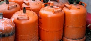 Leia mais sobre o artigo ▷ Sonhar Com Botijão de Gás É Mau Presságio?