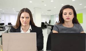 Leia mais sobre o artigo 30 Frases Sobre a Inveja Para Atingir Alguém