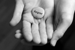 Leia mais sobre o artigo Descubra Quais São Os 8 Benefícios Inesperados do Perdão