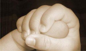 Leia mais sobre o artigo Que Horas Você Nasceu? Sua Hora De Nascimento Pode Marcar Seu Destino