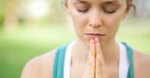 Leia mais sobre o artigo 4 Maneiras Não Convencionais De Rezar a Deus – CONFIRA!