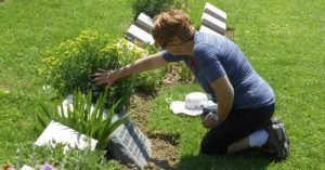 Leia mais sobre o artigo Como Superar a Perda De Um Ente Querido? 8 Dicas Eficazes