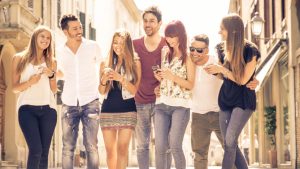 Leia mais sobre o artigo 11 Sinais Que Diferenciam Uma Amizade Verdadeira De Uma Amizade Falsa