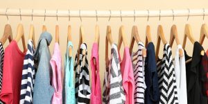 Leia mais sobre o artigo 4 Cores De Roupas Que Atraem Boa Sorte – Não Saia De Casa Sem Elas