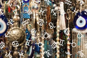Leia mais sobre o artigo Qual Amuleto Você Deve Usar De Acordo Com o Seu Signo?