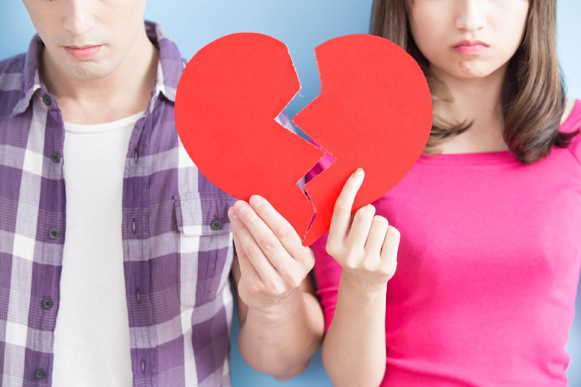 No momento, você está visualizando É Amor ou Comodismo? 7 Sinais Que o Relacionamento Acabou e Você Não Percebeu
