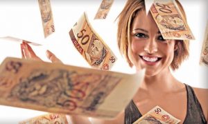 Leia mais sobre o artigo ﻿7 Mulheres Do Zodíaco Que Ganharão Muito Dinheiro Em 2023