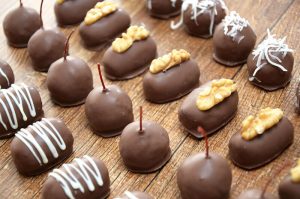 Leia mais sobre o artigo ▷ Sonhar Com Bombom 【13 Significados Reveladores】