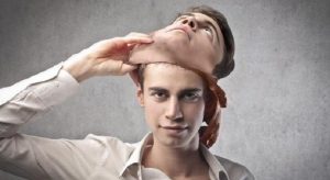 Leia mais sobre o artigo Pessoas Que Mentem Não Mudam – 7 Características De Um Mentiroso