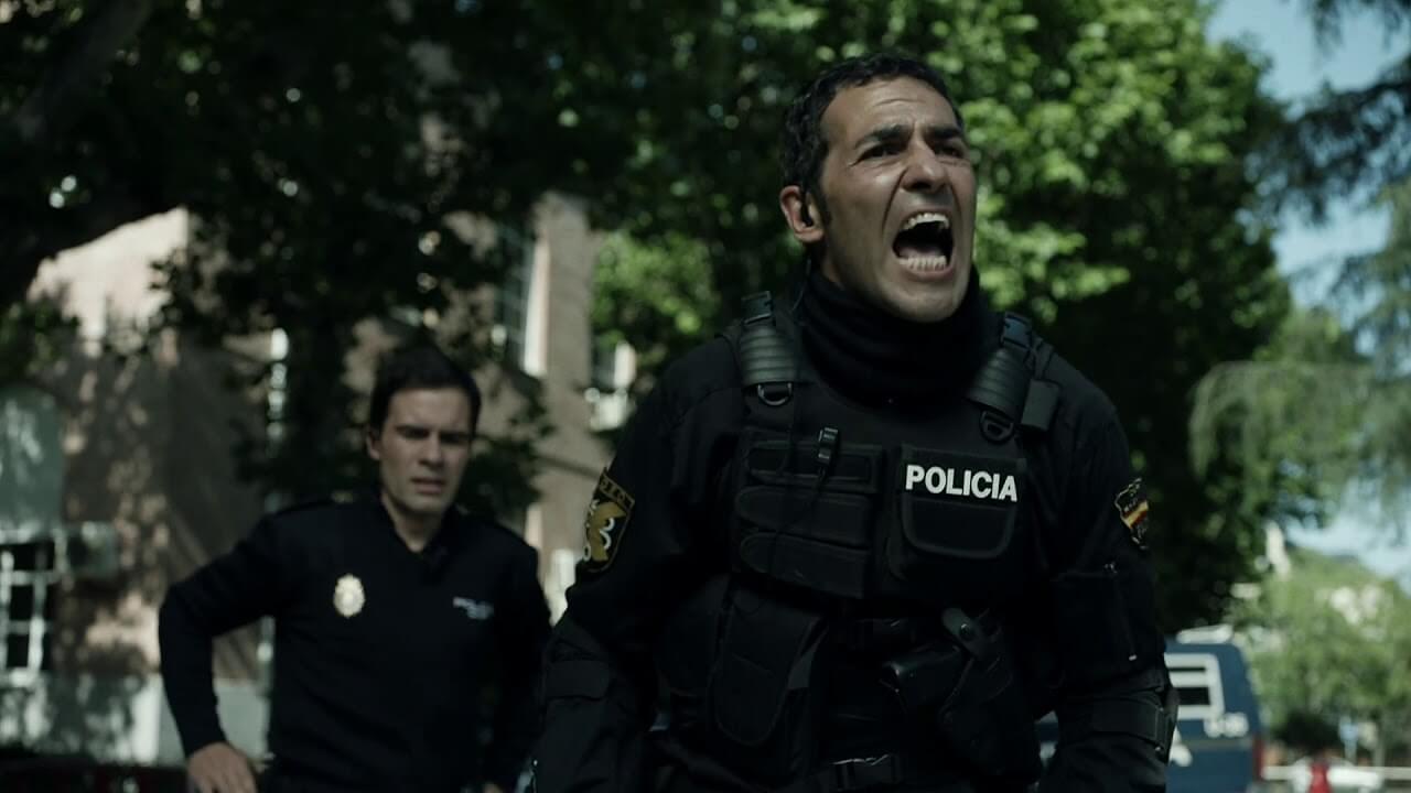 polícia da série la casa de papel