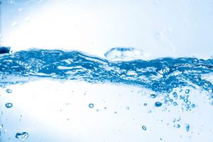 Leia mais sobre o artigo ▷ 9 Poesias Sobre a Água – Criativas e Originais