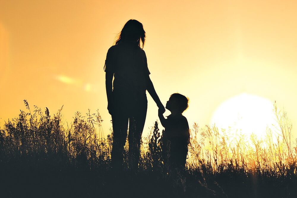 No momento, você está visualizando ▷ 5 Belas Poesias Para Mãe ♥