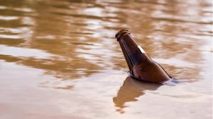 Leia mais sobre o artigo ▷ Sonhar Com Água Suja – Não se assuste com o significado