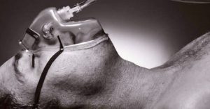 Leia mais sobre o artigo Alguns psicólogos conseguiram descobrir a parte do corpo que sabe quando a morte se aproxima