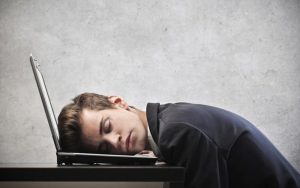 Leia mais sobre o artigo ▷ Sonhar Trabalhando é Um Presságio Negativo?