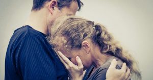 Read more about the article 10 Coisas em um relacionamento que são piores que infidelidade – Eu nunca perdoaria a #10