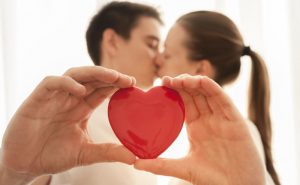 Leia mais sobre o artigo ▷ 6 Orações Para Ele Te Procurar Desesperado (INFALÍVEL)