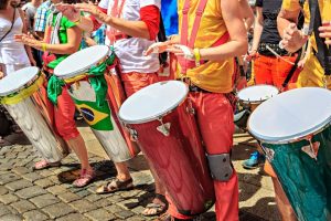 Read more about the article ▷ 20 Tipos De Sambas Existentes – Lista Completa