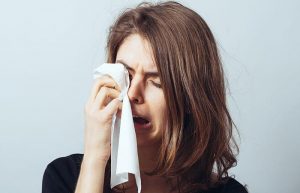 Leia mais sobre o artigo ▷ Vontade De Chorar Do Nada Pode Ser Espíritos? Mistério Revelado