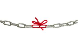 Leia mais sobre o artigo <strong>Como quebrar um feitiço amoroso? 2 Maneiras fáceis</strong>